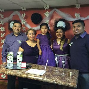 Meet your Posher, Flora